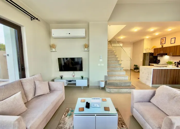 Sunny Lagoonfront 4br Cyan Gouna Heated Pool