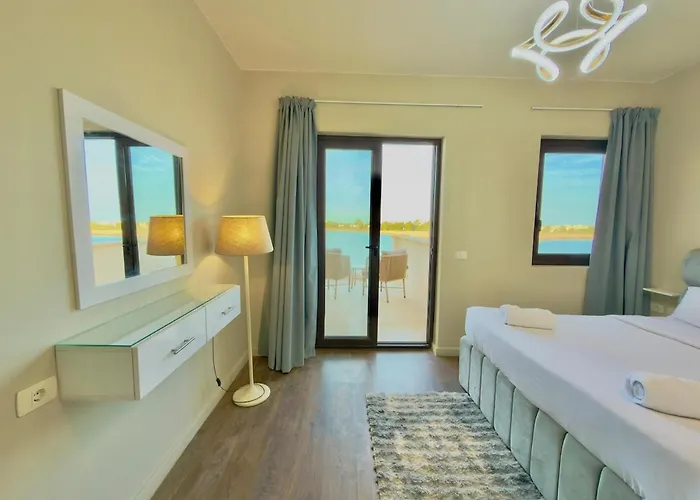 Villa Sunny Lagoonfront 4br Cyan Gouna Heated Pool