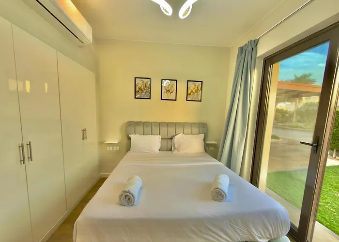 Sunny Lagoonfront 4br Cyan Gouna Heated Pool